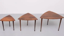 Tables gigognes triangulaires Poul Thorsbjerg Jensen années 1950