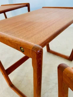 Tables gigognes vintage danoises des années 1960 de Kai Kristiansen.