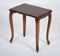 Tables gigognes vintage de style Louis XV en noyer, années 1970, ensemble de 3