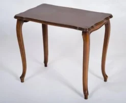 Tables gigognes vintage de style Louis XV en noyer, années 1970, ensemble de 3