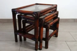 3 tables gigognes vintage en bambou et verre fumé, 1960