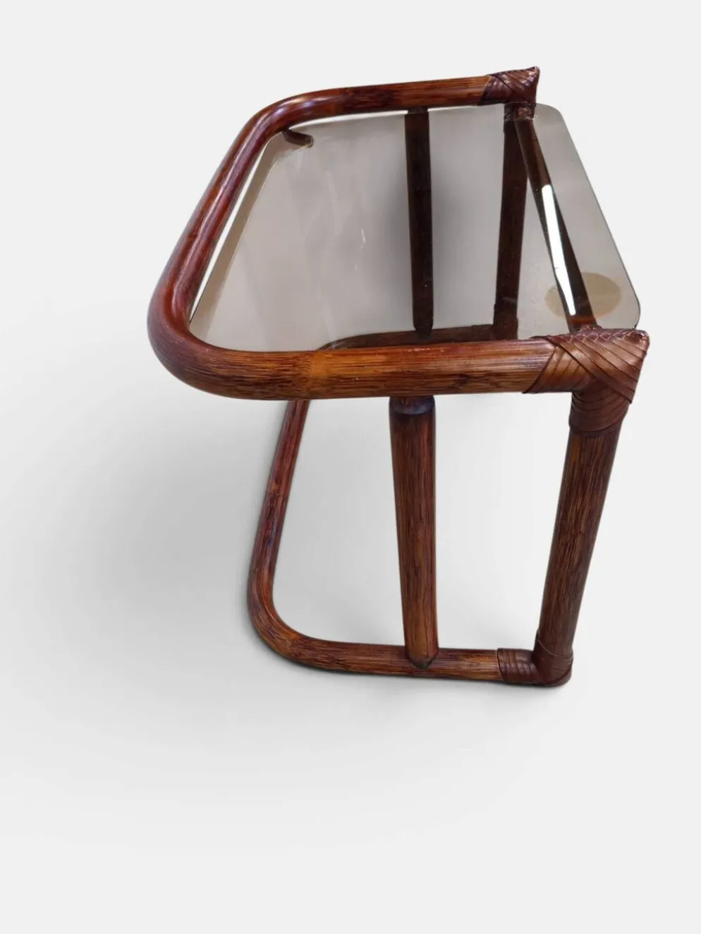 Tables gigognes vintage en rotin et verre fumé par Flecht-Atelier Schütz