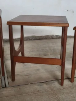 Tables gigognes vintage mid-century