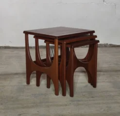 Tables gigognes vintage mid-century