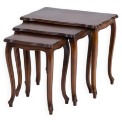 Tables Gigognes Vintage Style Louis XV en Noyer, Set de 3