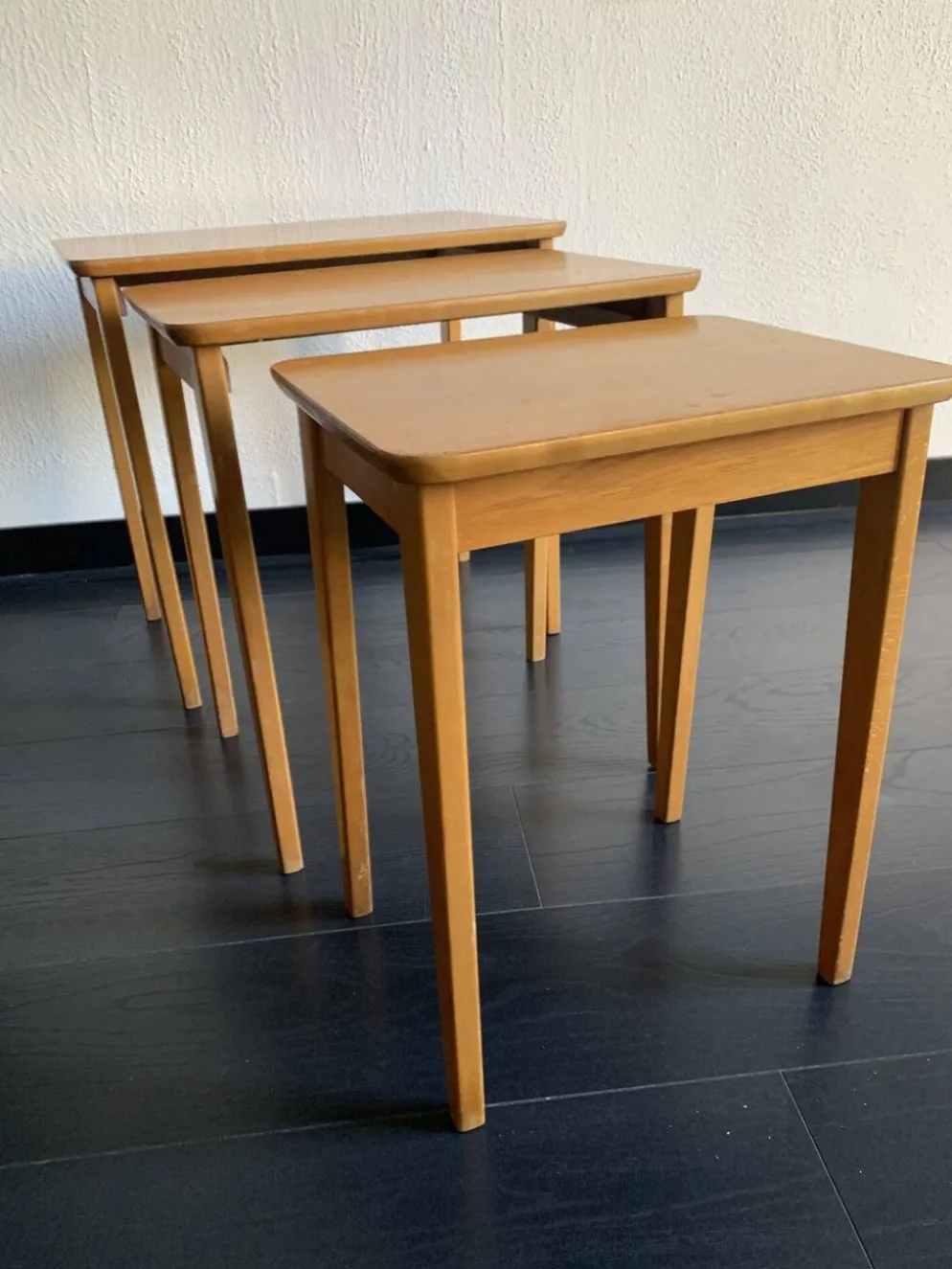 Tables gigognes vintage 1960 table basse d'appoint bois clair - 52 x 55 x 3