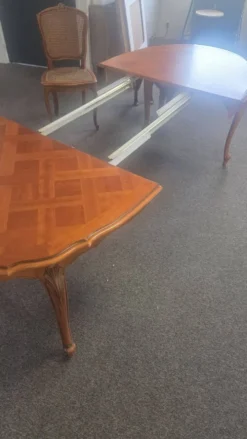 Table style Louis XV extensible + 6 chaises