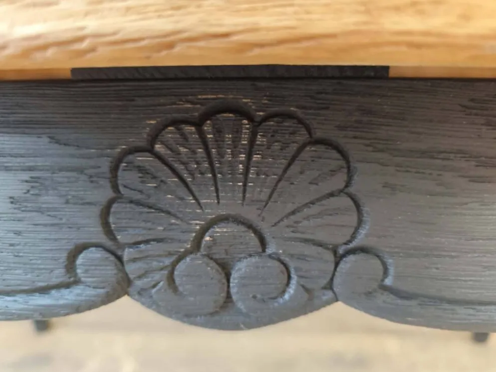 Table style regence en chene massif