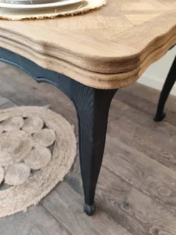 Table style regence en chene massif