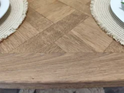 Table style regence en chene massif