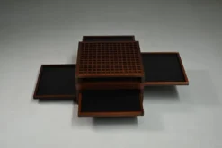 Table Tetra par Bernard Vuarnesson pour Bellato, années 1980, Italie.