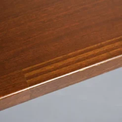 Table T-2671 par Sori Yanagi, Tendo, 1972