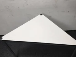 Table triangulaire USM Haller vintage