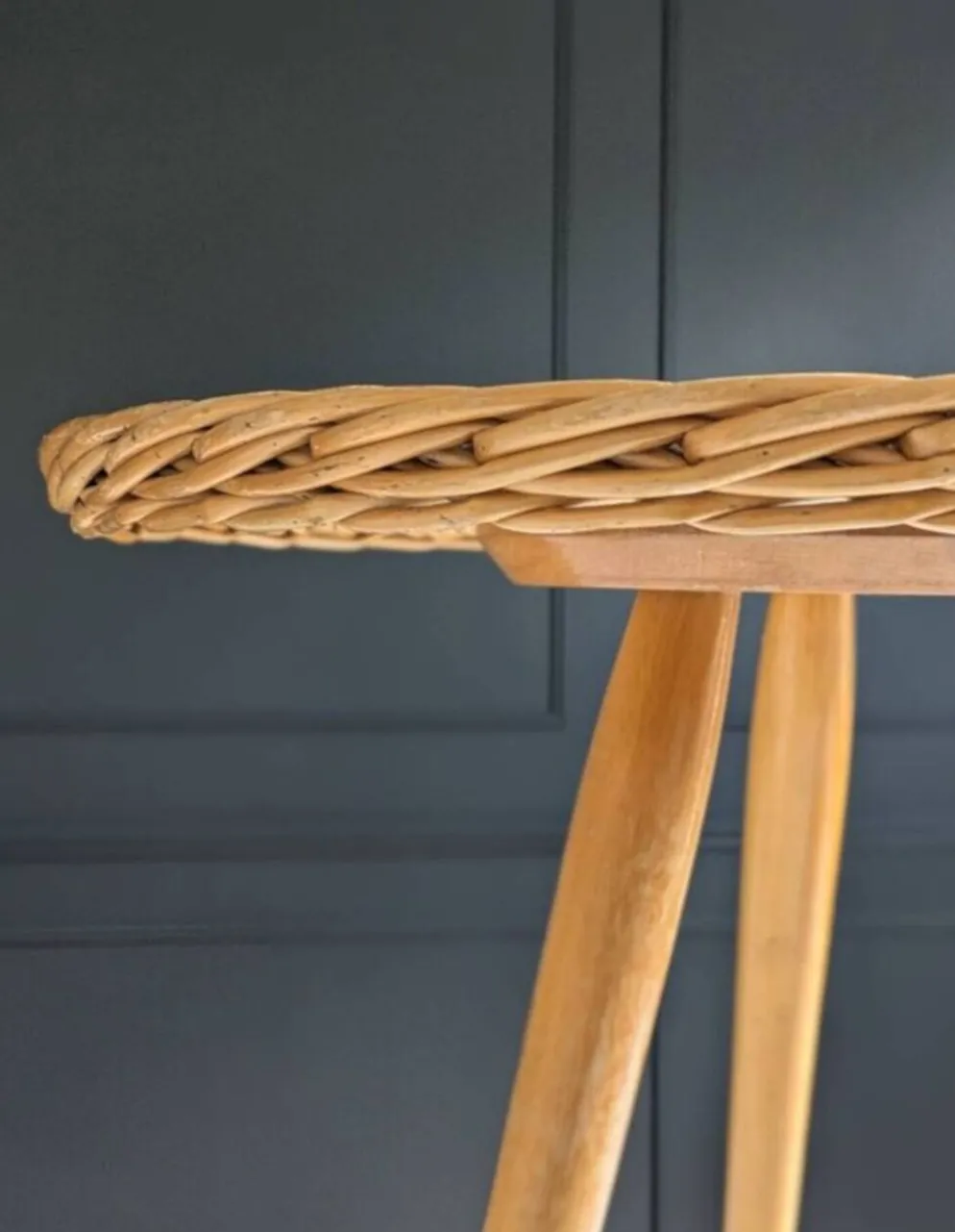 Table tripode Design 60 Jan Kalous estampillée