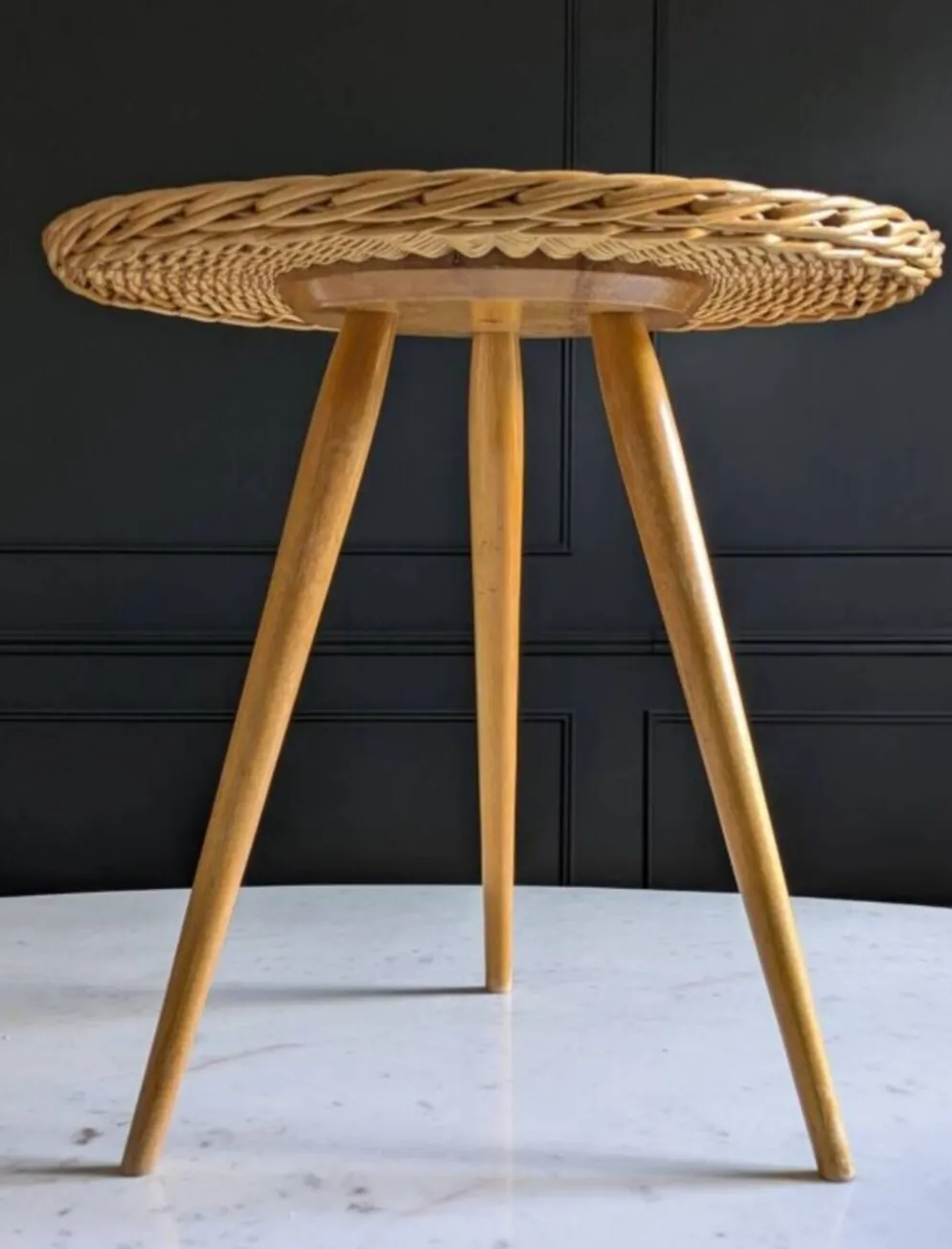 Table tripode Design 60 Jan Kalous estampillée