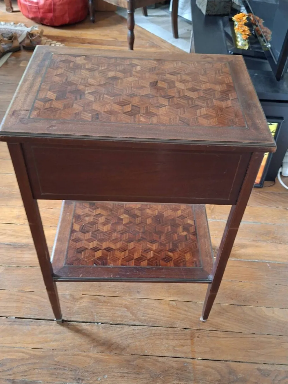Tablette de maquillage en marquetterie