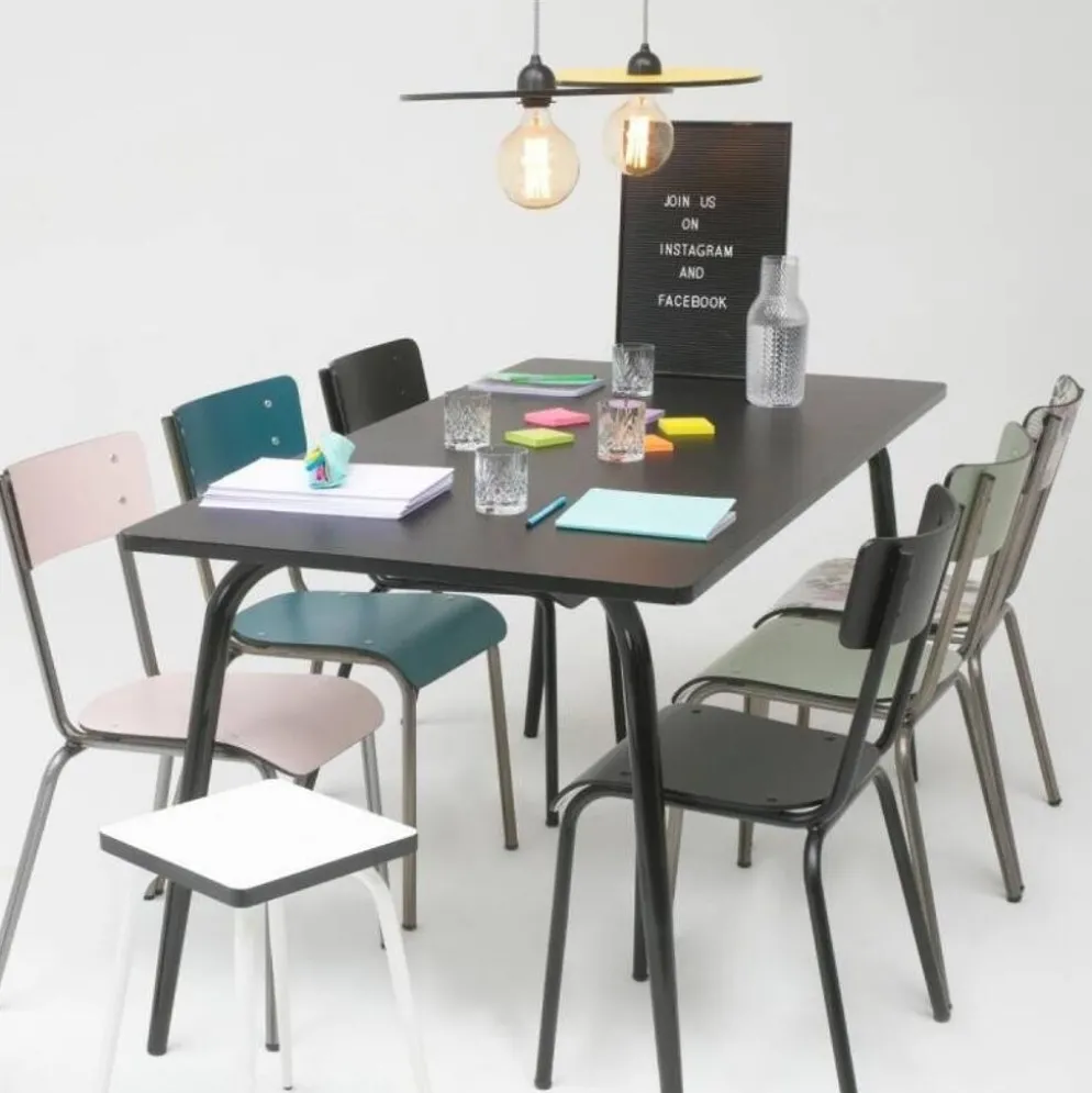 Table vera rectangulaire 6 personnes noire