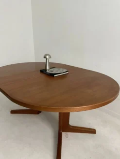 Table vintage danoise en teck – années 60