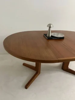 Table vintage danoise en teck – années 60