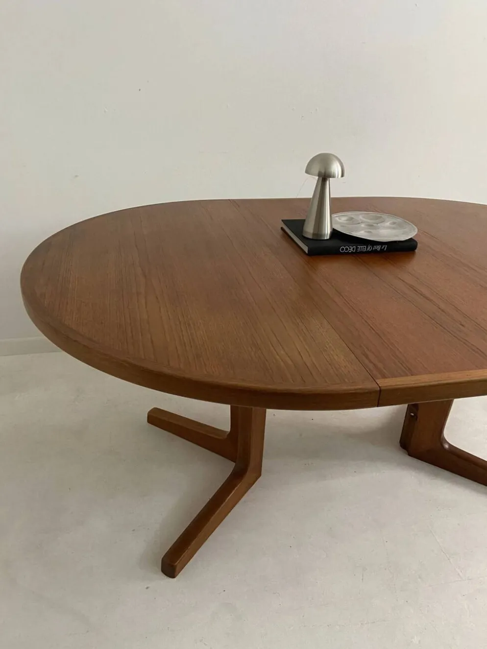 Table vintage danoise en teck – années 60