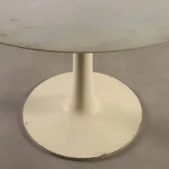 Table vintage en métal avec plateau en marbre, design Italie années 1970