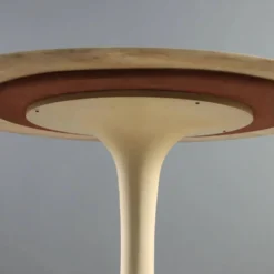 Table vintage en métal avec plateau en marbre, design Italie années 1970