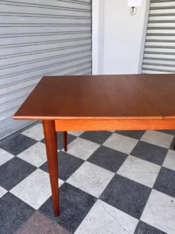 Table vintage en teck