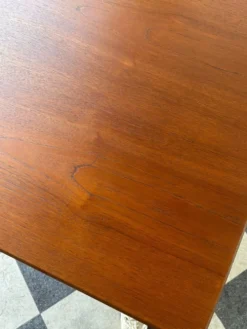 Table vintage en teck
