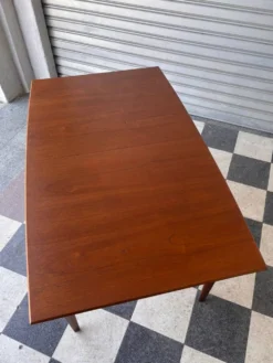 Table vintage en teck