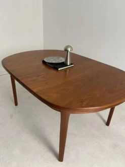 Table vintage Jentique en teck – années 60