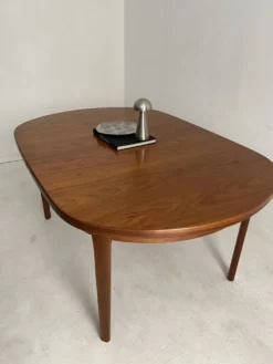 Table vintage Jentique en teck – années 60