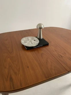 Table vintage Jentique en teck – années 60