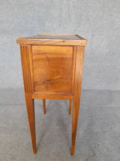 Table volante louis XVI d'époque début 19ème siècle