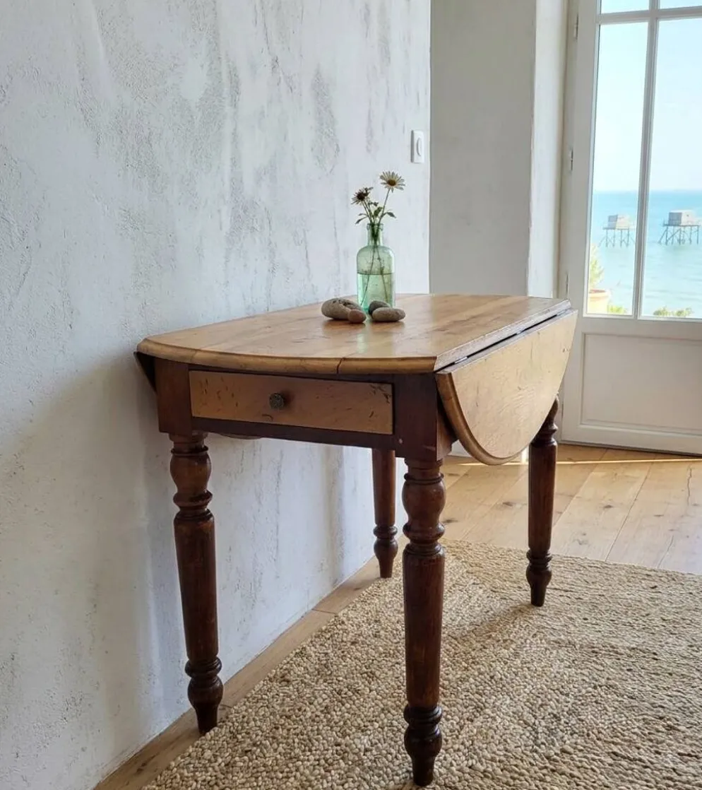 Table XIXe en Orme et Merisier : L'élégance Louis-Philippe