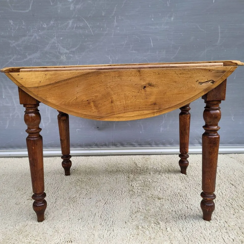 Table XIXe en Orme et Merisier : L'élégance Louis-Philippe