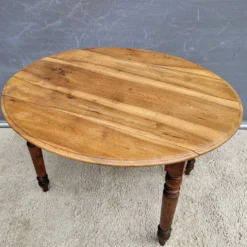 Table XIXe en Orme et Merisier : L'élégance Louis-Philippe