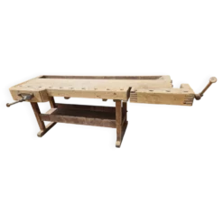 Établi ancien de charpentier