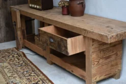 Établi ancien de métier