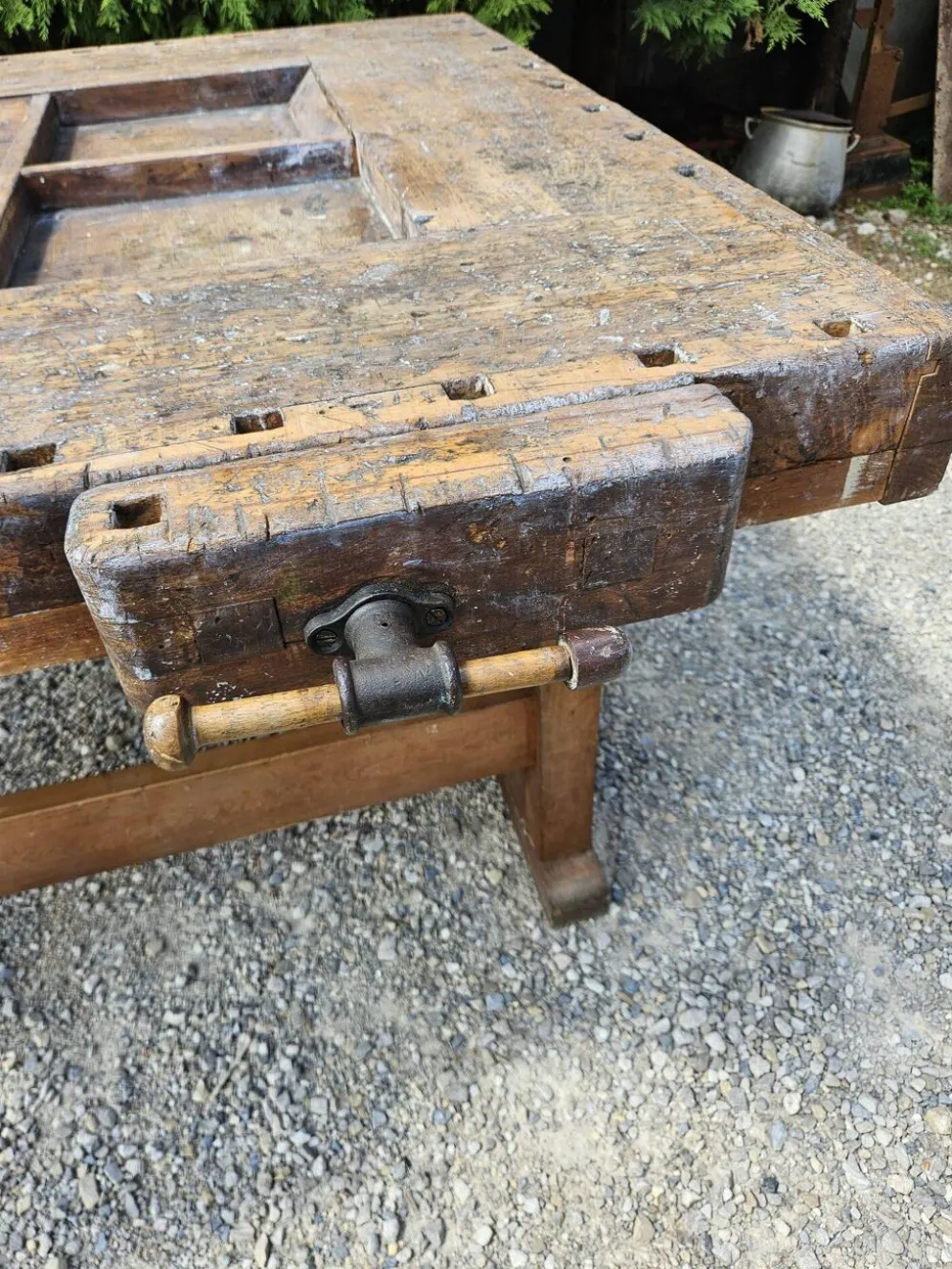 Établi ancien de sculpteur