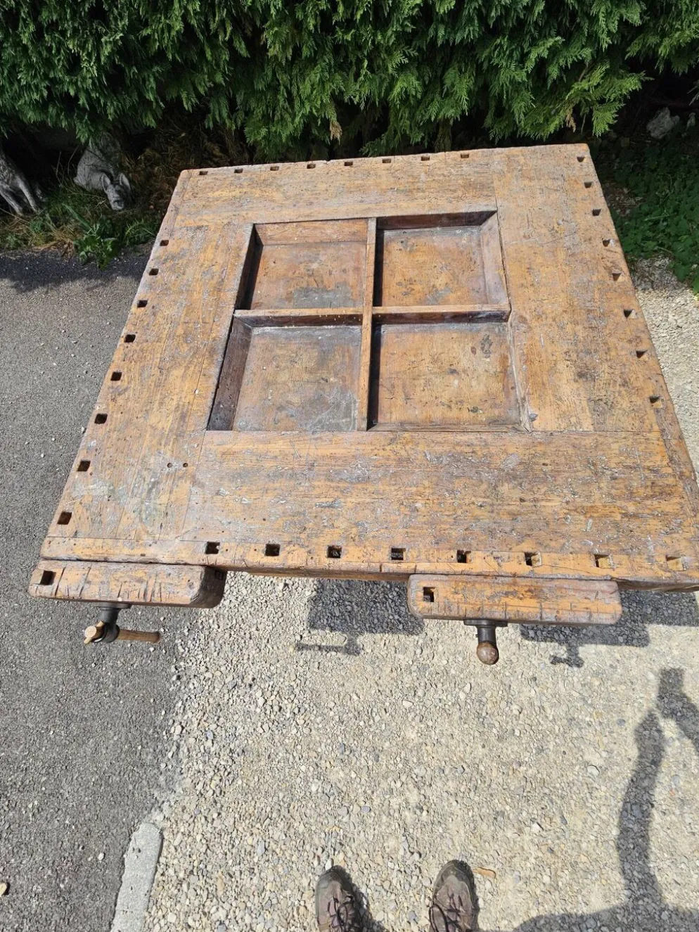 Établi ancien de sculpteur