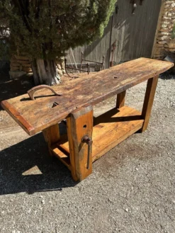 Établi ancien en bois
