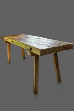 Établi ancien / Table de ferme solide