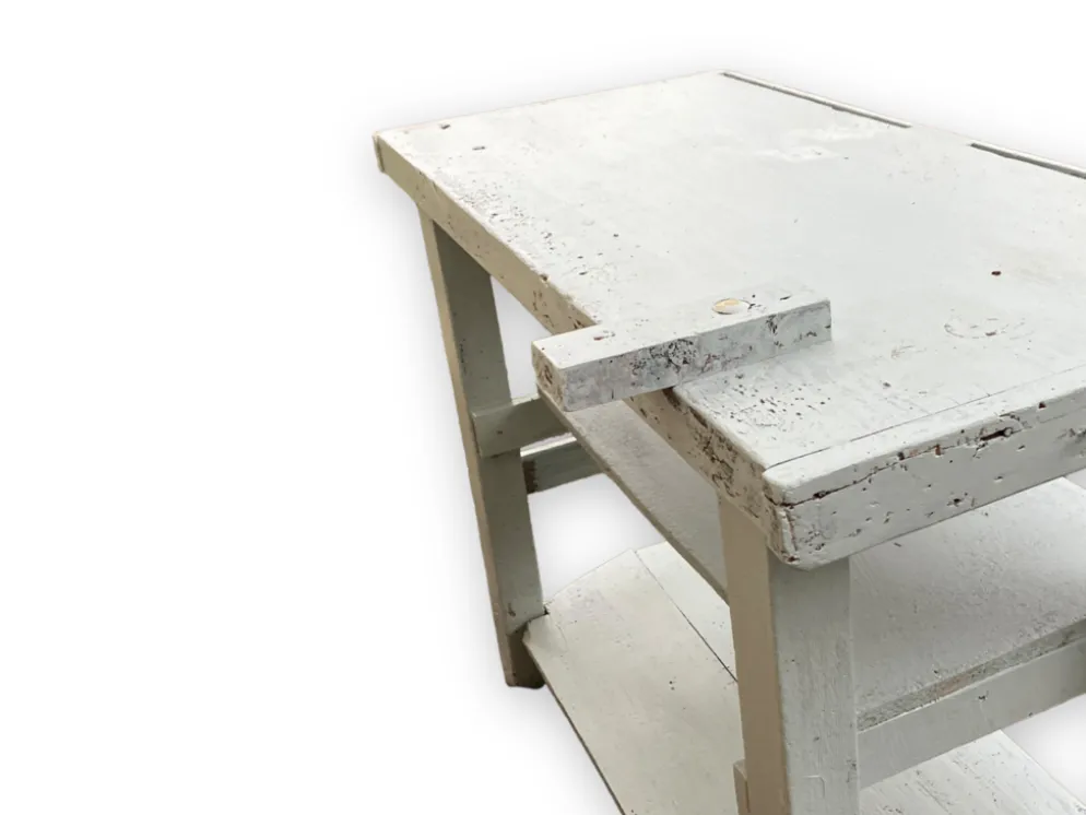 Établi bleu en bois