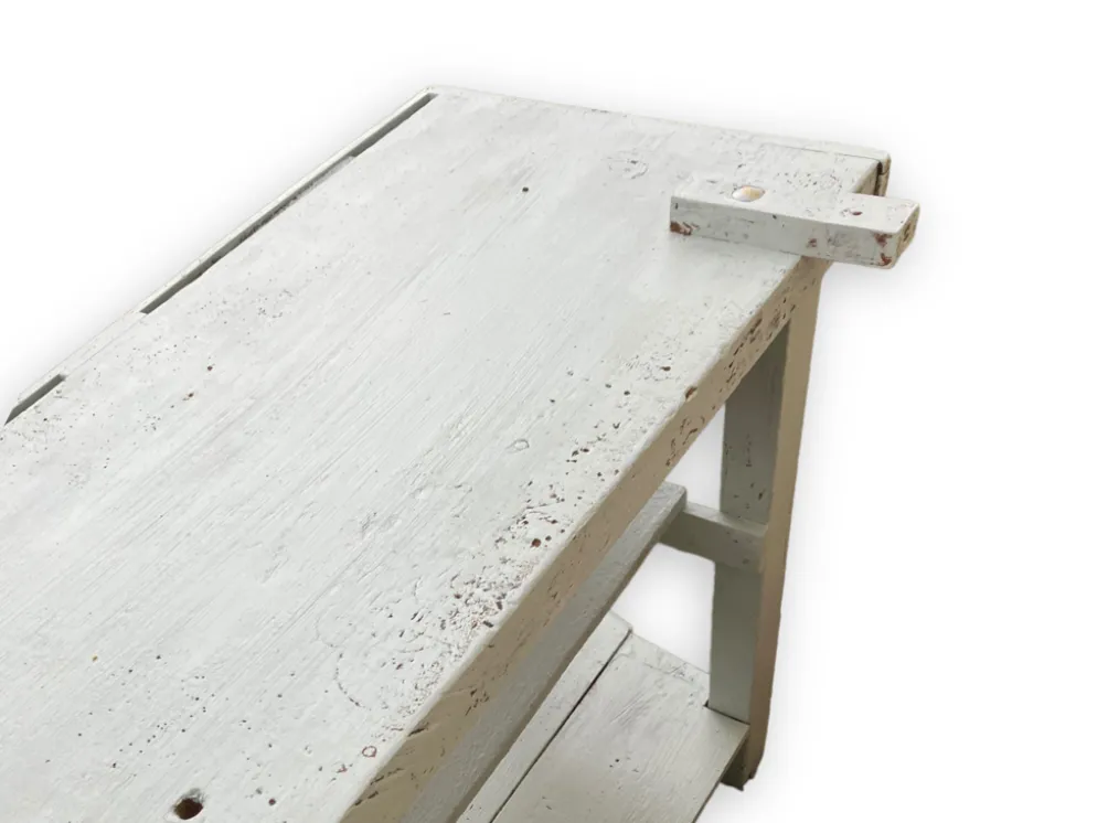 Établi bleu en bois