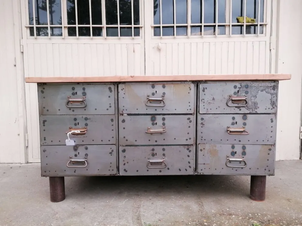 Établi d'atelier ancien, vintage, métal et bois