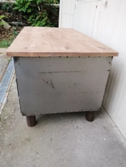 Établi d'atelier ancien, vintage, métal et bois