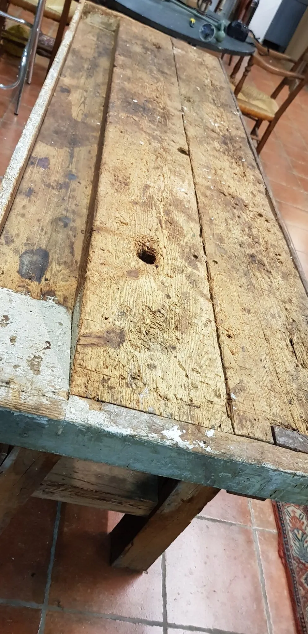 Établi d'ébeniste en bois