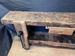 Établi de menuisier