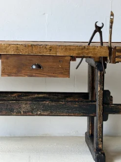 Établi de menuisier ancien