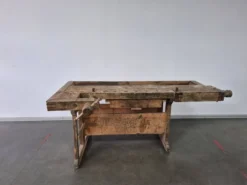 Établi de menuisier ancien, années 1920